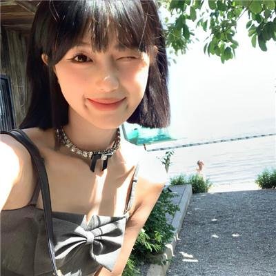 香烟和热巧克力